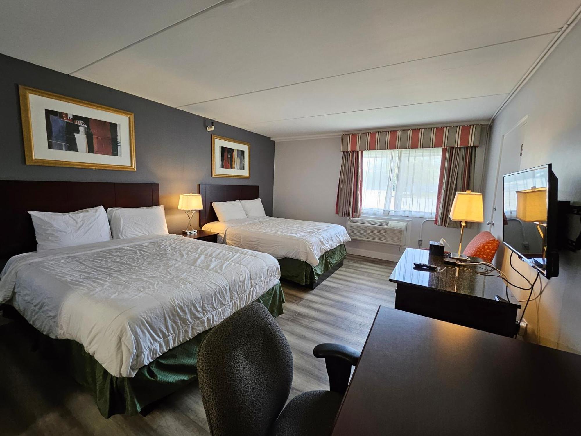 Center Street Value Inn 오번 외부 사진