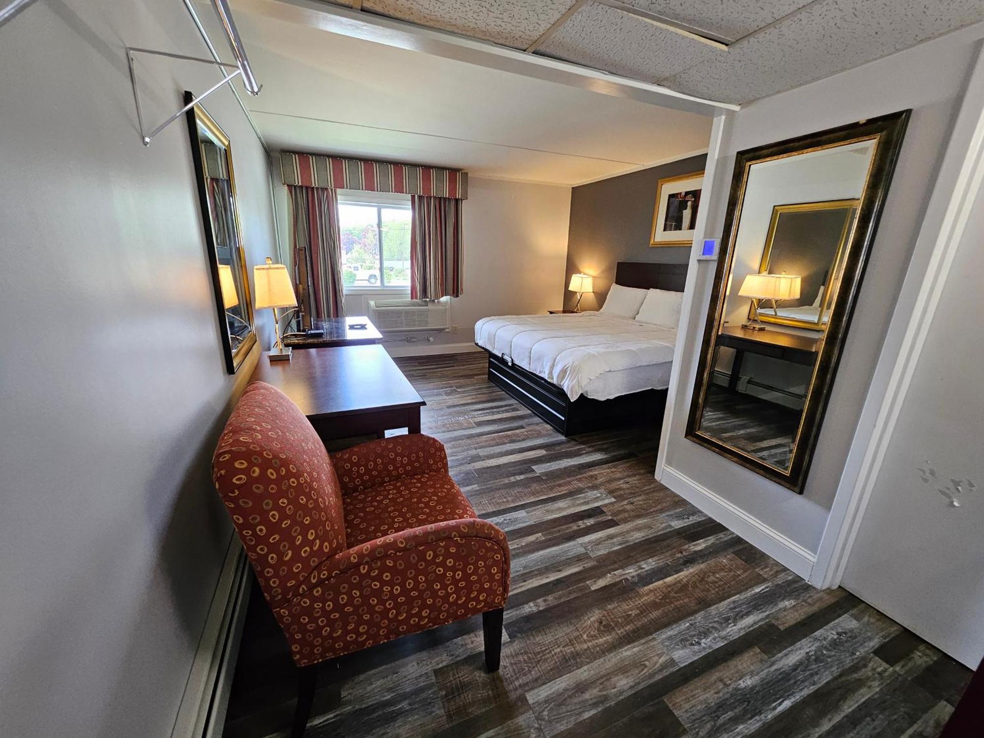 Center Street Value Inn 오번 외부 사진